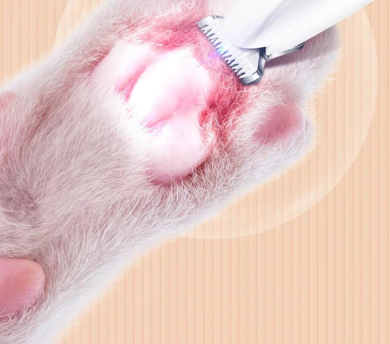 Pet Foot Shaver: Electric Paw Trimmer with LED Light – Precision and Comfort for Dogs and Cats!